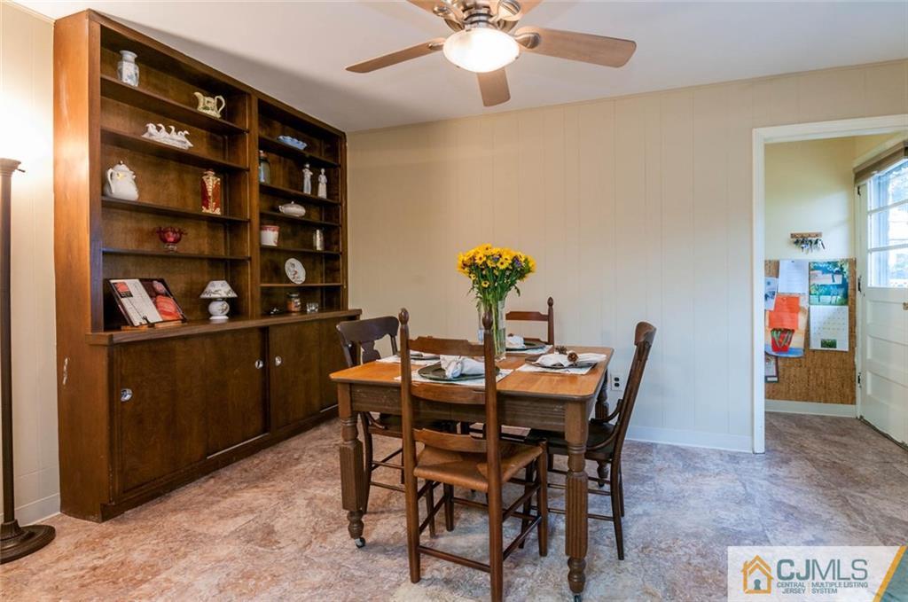 1271 Sioux Road North Brunswick, NJ 08902 - Photo 9 of 25 Gallery Image 9