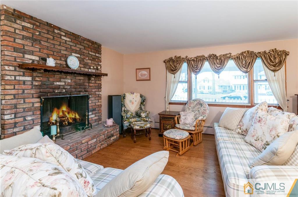 1271 Sioux Road North Brunswick, NJ 08902 - Photo 10 of 25 Gallery Image 10