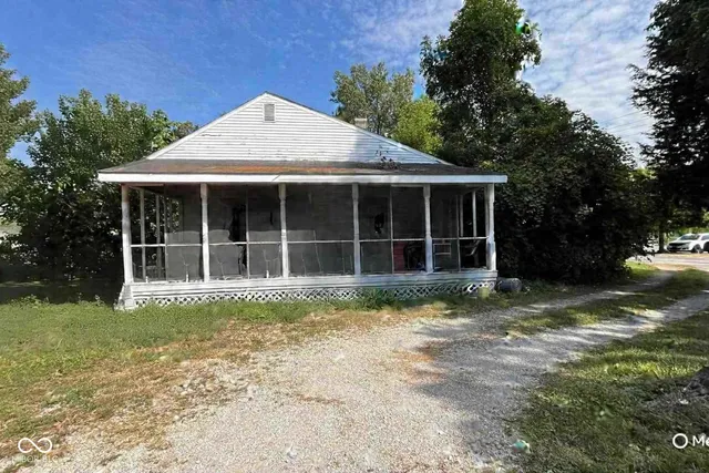 $259,900 | 8301 Camby Road, Camby, IN 46113