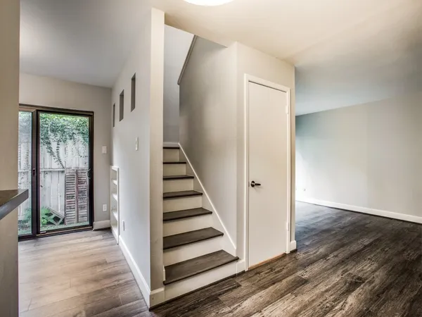 $2,150 | 1300 Fairview Street, Unit E, Houston, TX 77006