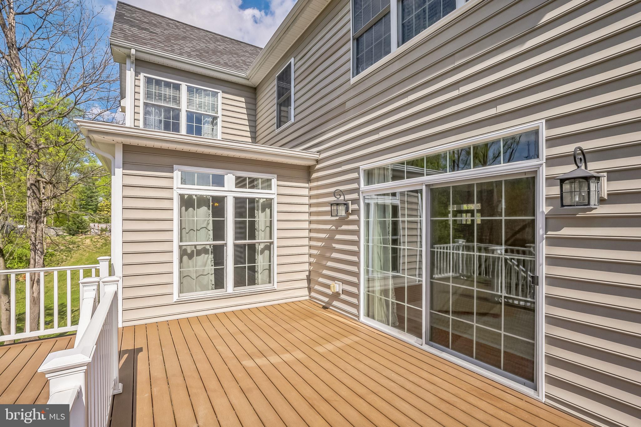 602 Rose Hill Road Broomall, PA 19008 - Photo 6 of 39 Gallery Image 6