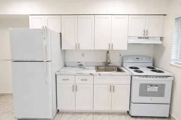 $1,600 | 7155 West 14th Court, Unit 16, Hialeah, FL 33014