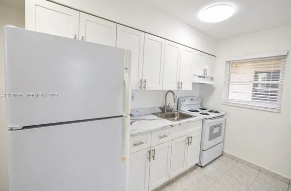 $1,600 | 7155 West 14th Court, Unit 16, Hialeah, FL 33014