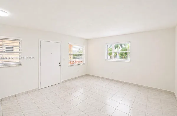 $1,600 | 7155 West 14th Court, Unit 16, Hialeah, FL 33014