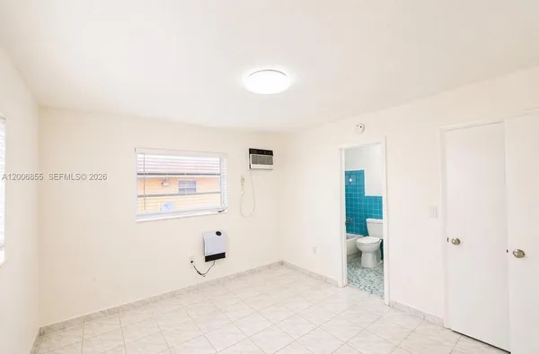 $1,600 | 7155 West 14th Court, Unit 16, Hialeah, FL 33014