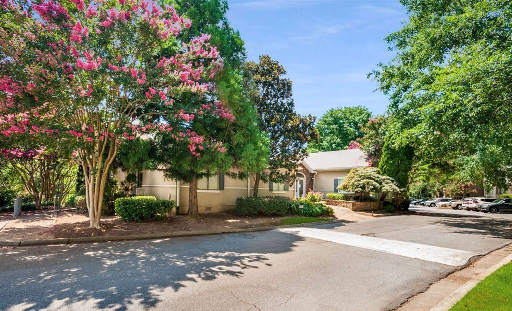 1615 Wingate Way Atlanta, GA 30350 - Photo 4 of 27