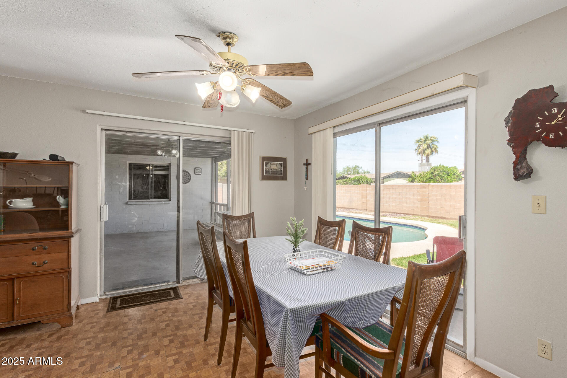 3846 West Hatcher Road Phoenix, AZ 85051 - Photo 14 of 39 16 - Hatcher