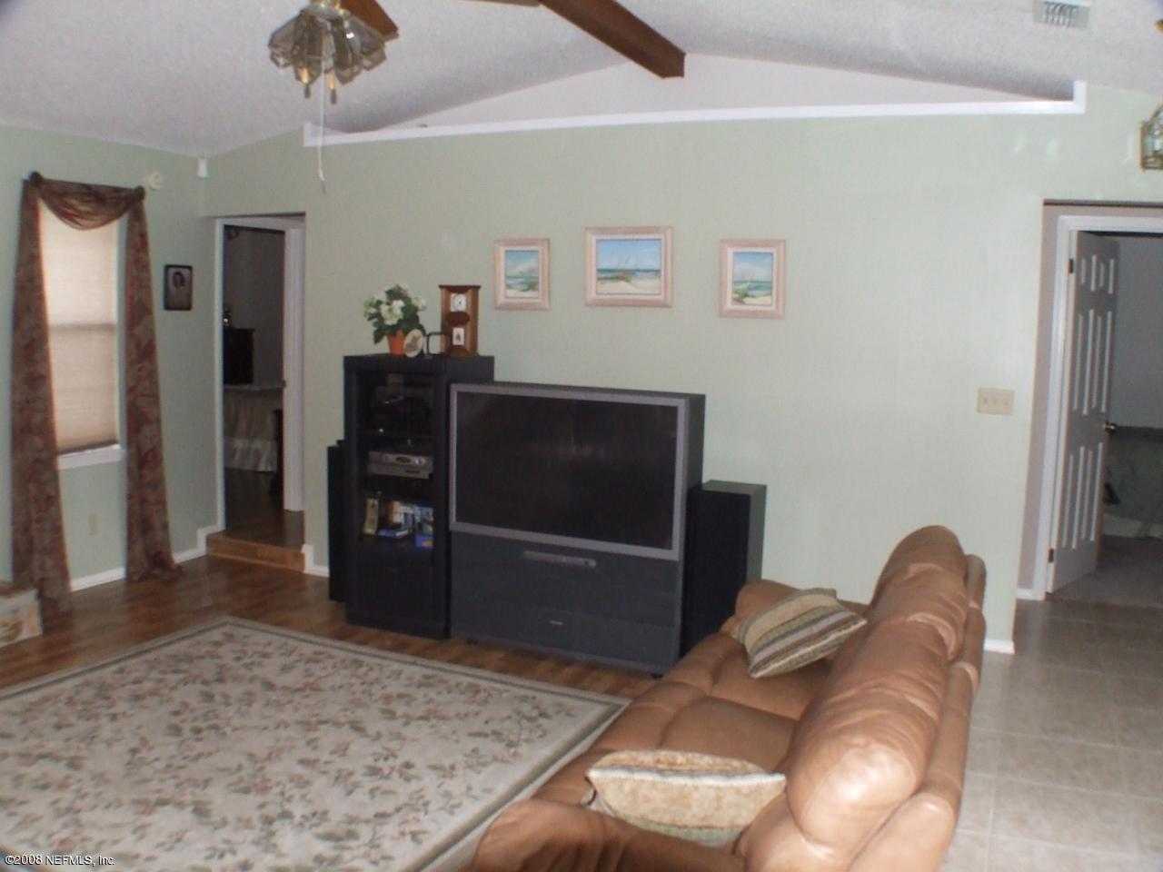 5461 Manfields Place Jacksonville, FL 32207 - Photo 5 of 9 Great Room 2