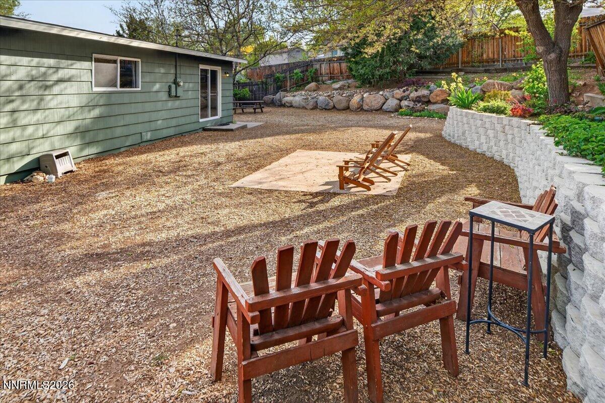 1385 Tioga Way Reno, NV 89503 - Photo 4 of 37 30-DSC_9766