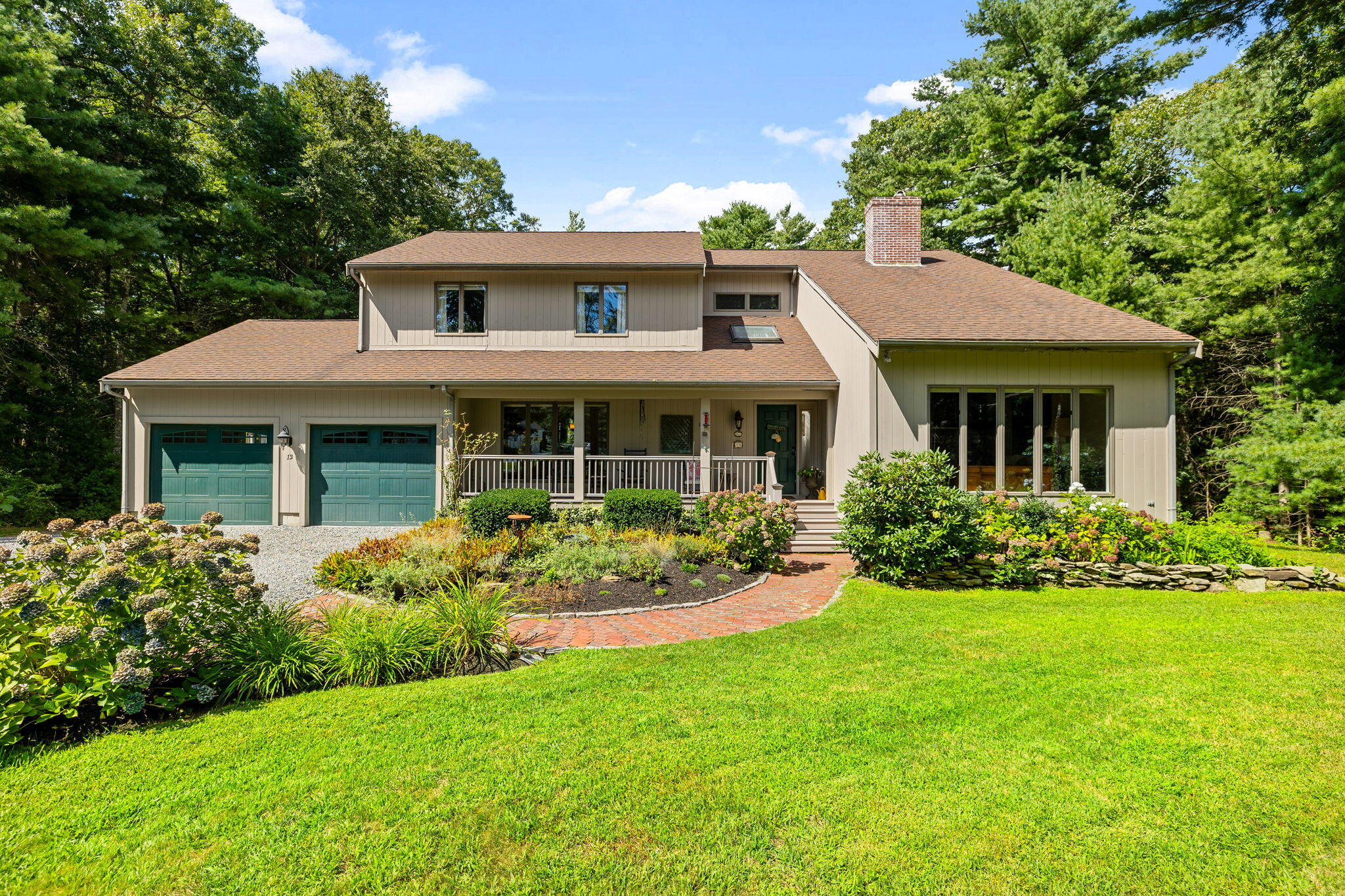 13 Indian Cove Road Marion, MA 02738 - Photo 1 of 49 Front view