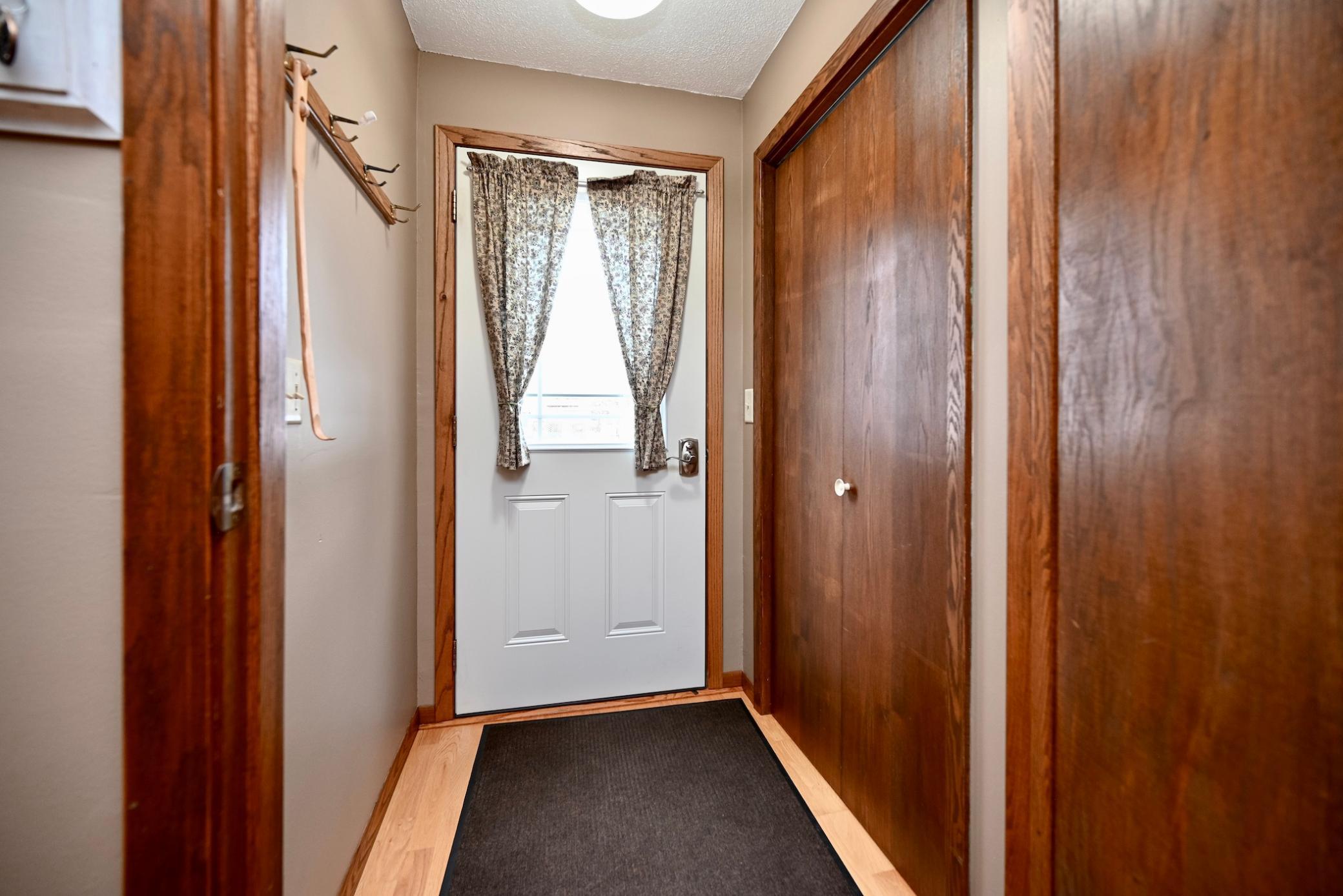 65 Lenox Street Winona, MN 55987 - Photo 14 of 30