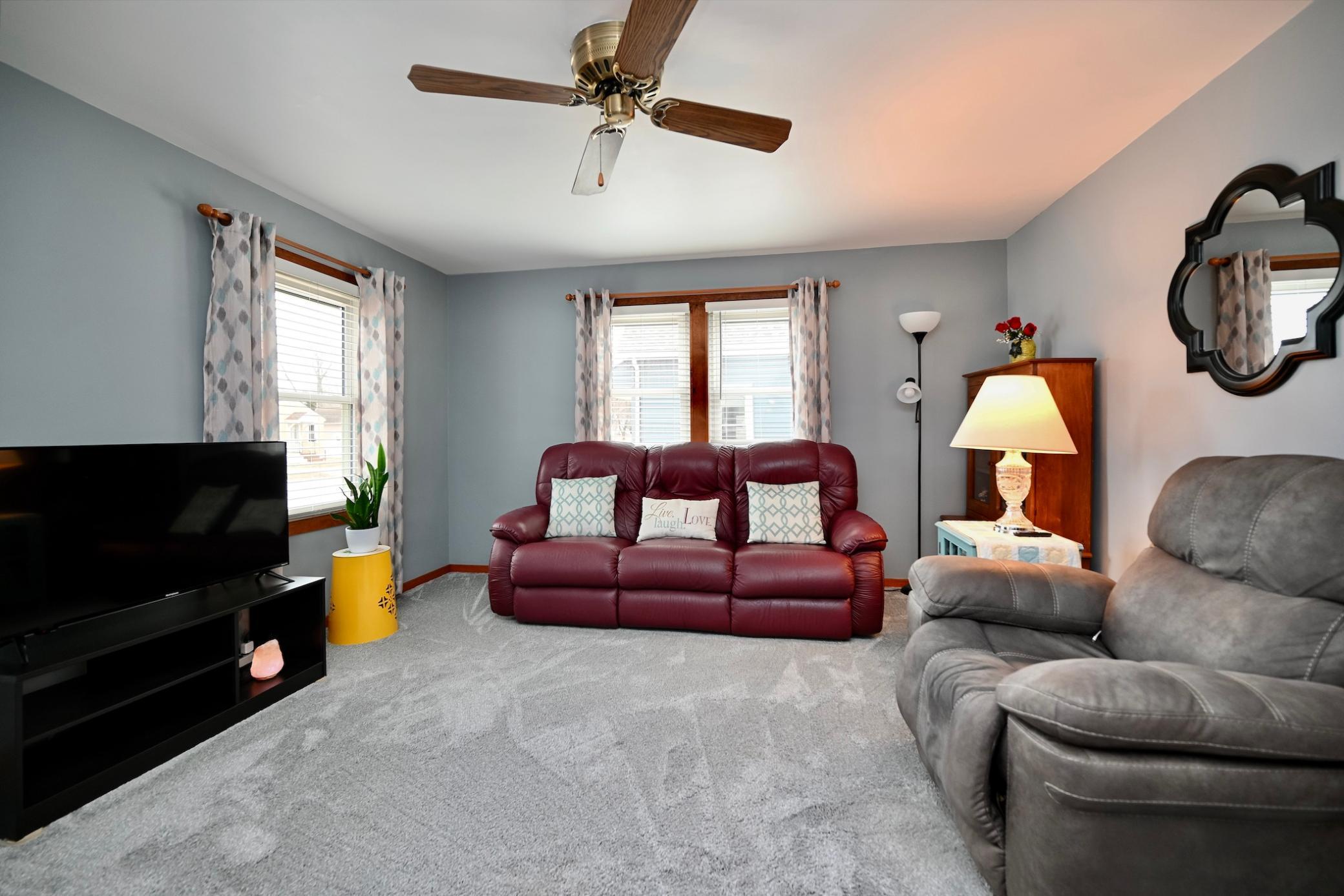 65 Lenox Street Winona, MN 55987 - Photo 2 of 30