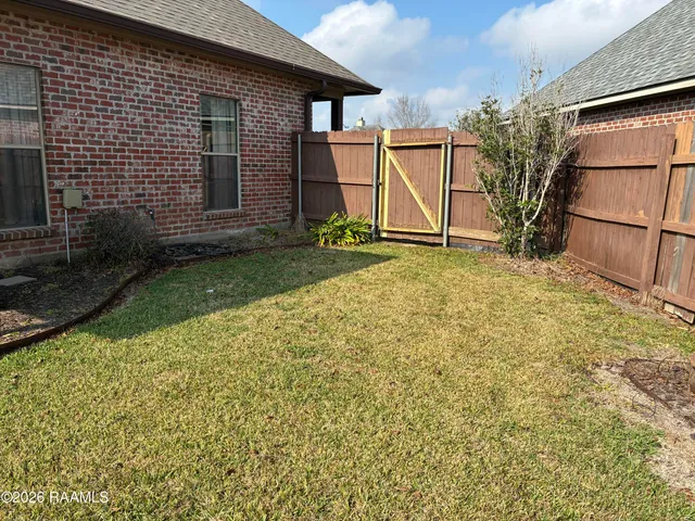 $1,700 | 100 Bizkit Drive, Youngsville, LA 70592