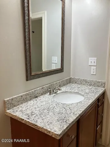 $1,700 | 100 Bizkit Drive, Youngsville, LA 70592