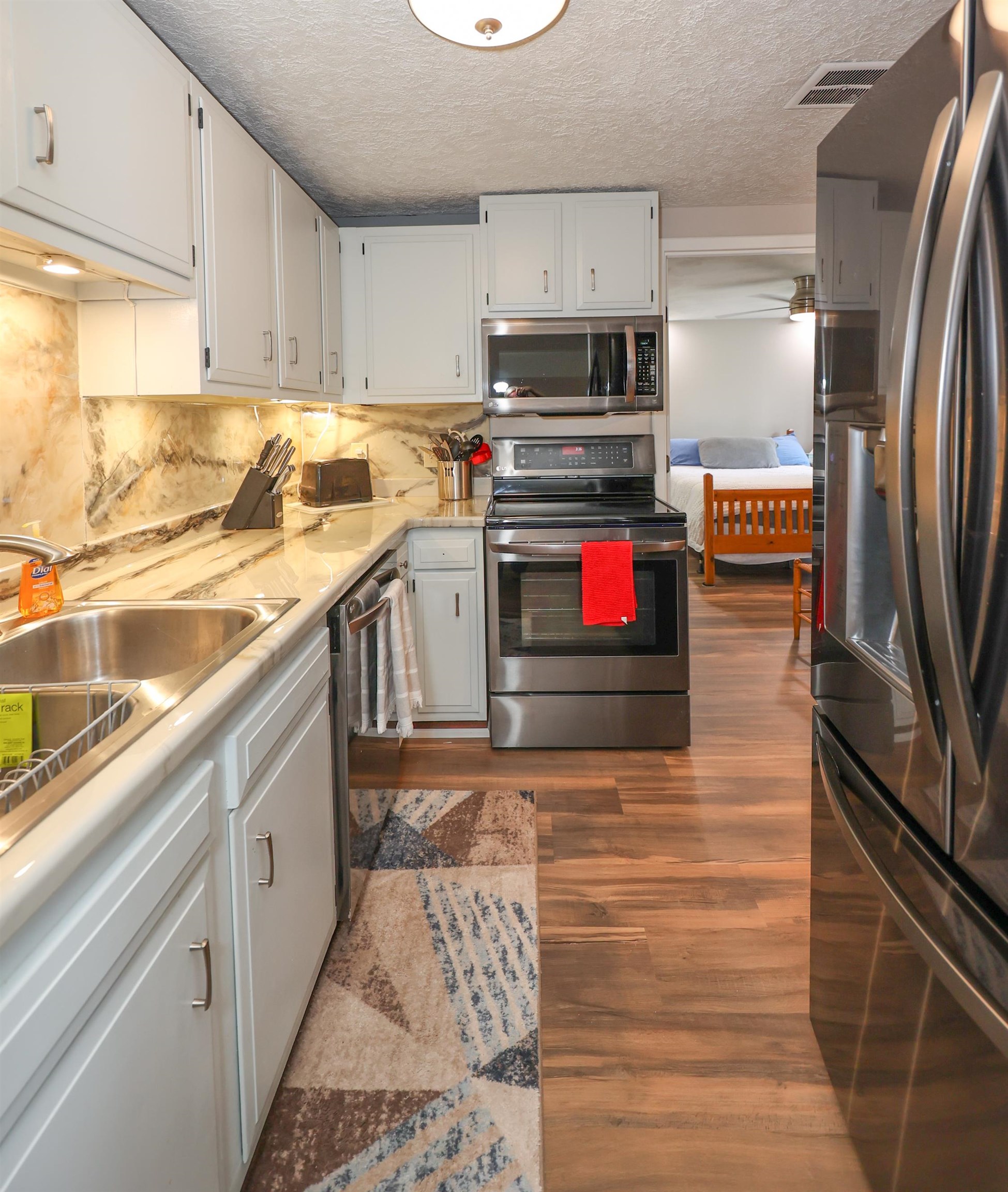 55 River Road, Unit 2E Manchester, NH 03104 - Photo 20 of 27 Gallery Image 20
