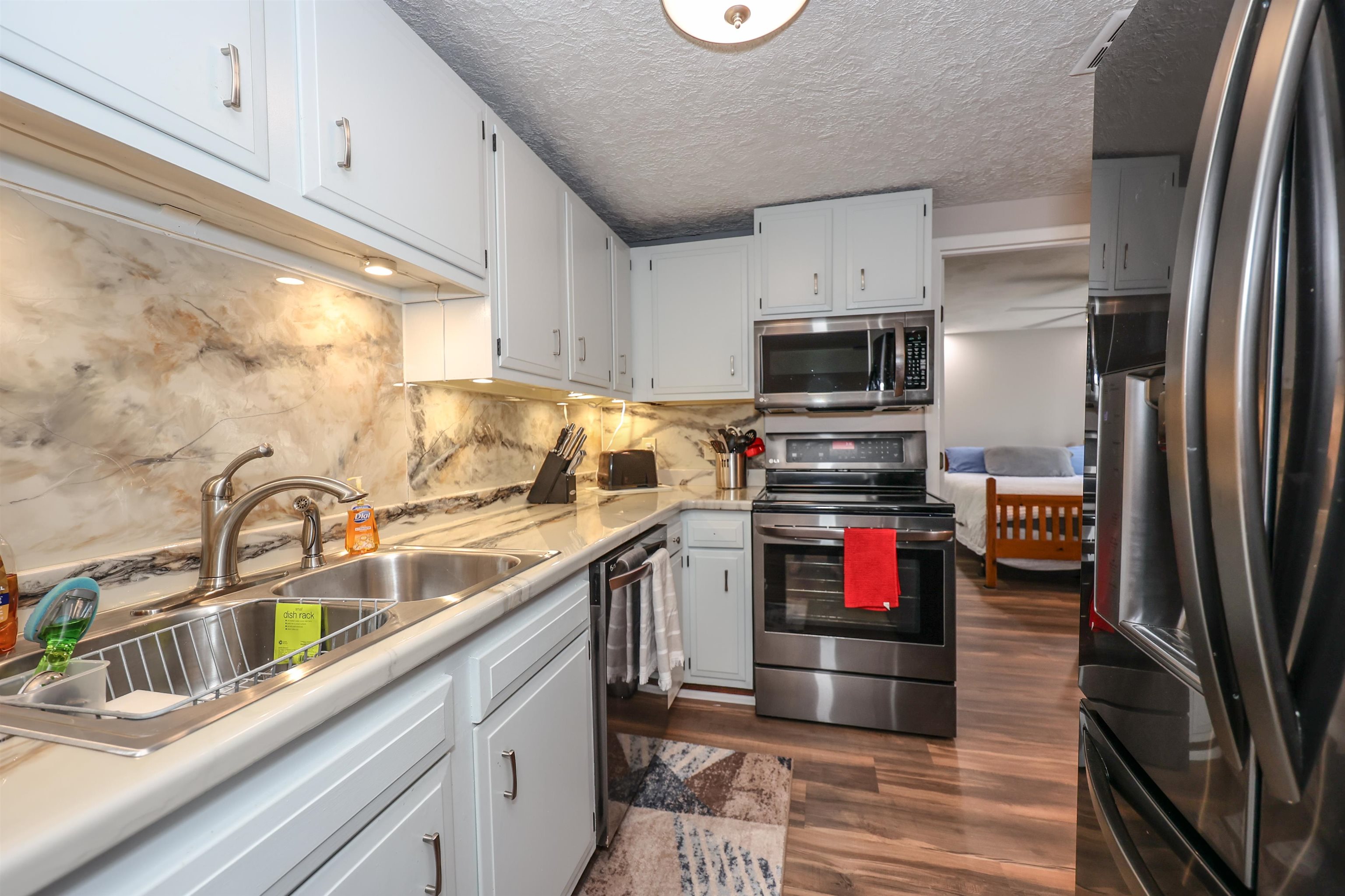 55 River Road, Unit 2E Manchester, NH 03104 - Photo 21 of 27 Gallery Image 21