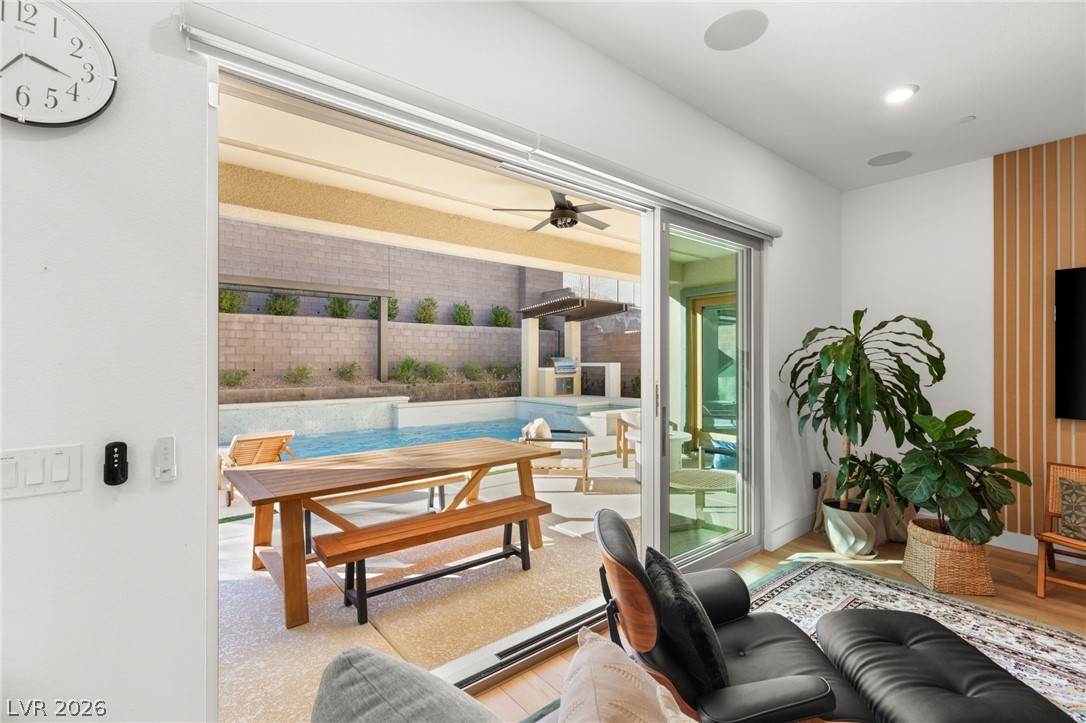 237 Wilson Rdg Street Las Vegas, NV 89138 - Photo 14 of 58 Gallery Image 14