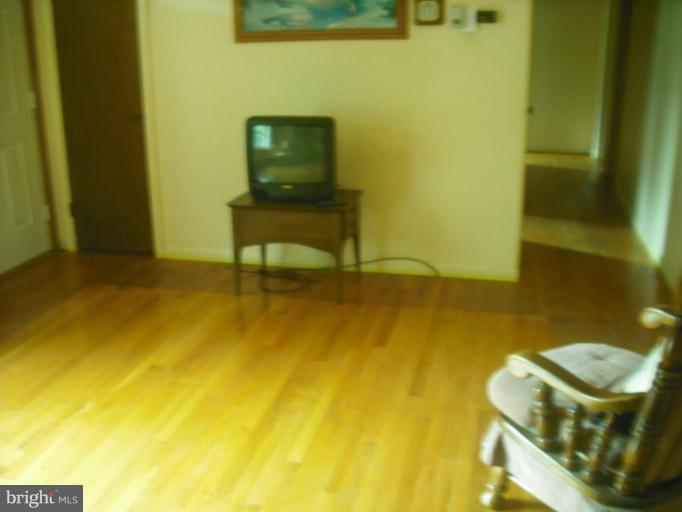 319 Fell Road Rising Sun, MD 21911 - Photo 12 of 14 Living Room
