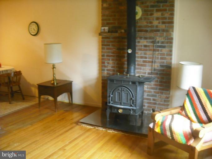 319 Fell Road Rising Sun, MD 21911 - Photo 5 of 14 Living Room