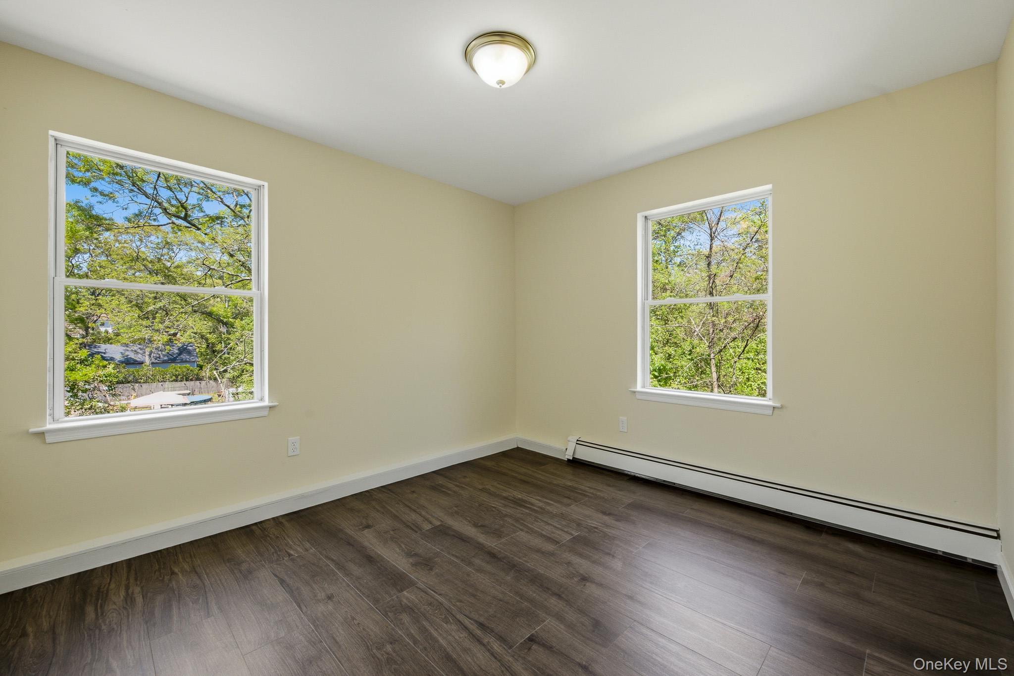 7 Rutland Road Mastic, NY 11950 - Photo 35 of 37 2nd Floor#6