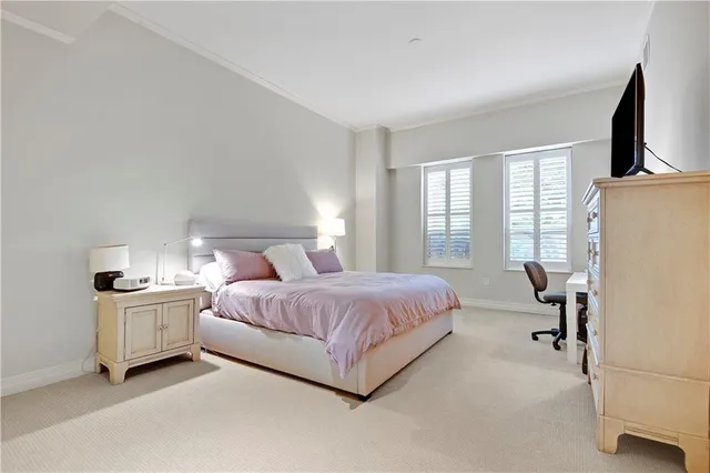 $625,000 | 4900 Central Street, Unit 104, Kansas City, MO 64112