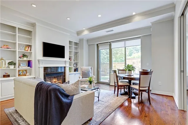 $625,000 | 4900 Central Street, Unit 104, Kansas City, MO 64112