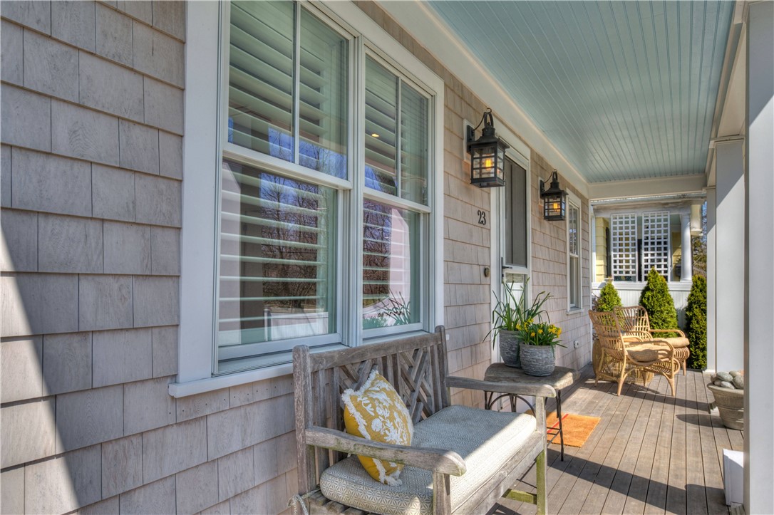 23 Chachapacassett Road Barrington, RI 02806 - Photo 3 of 34 Gallery Image 3