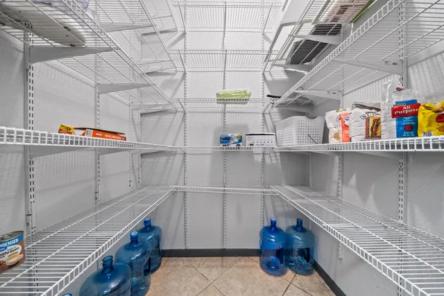 $669,000 | 209 Lakeview Circle, Spring Branch, TX 78070