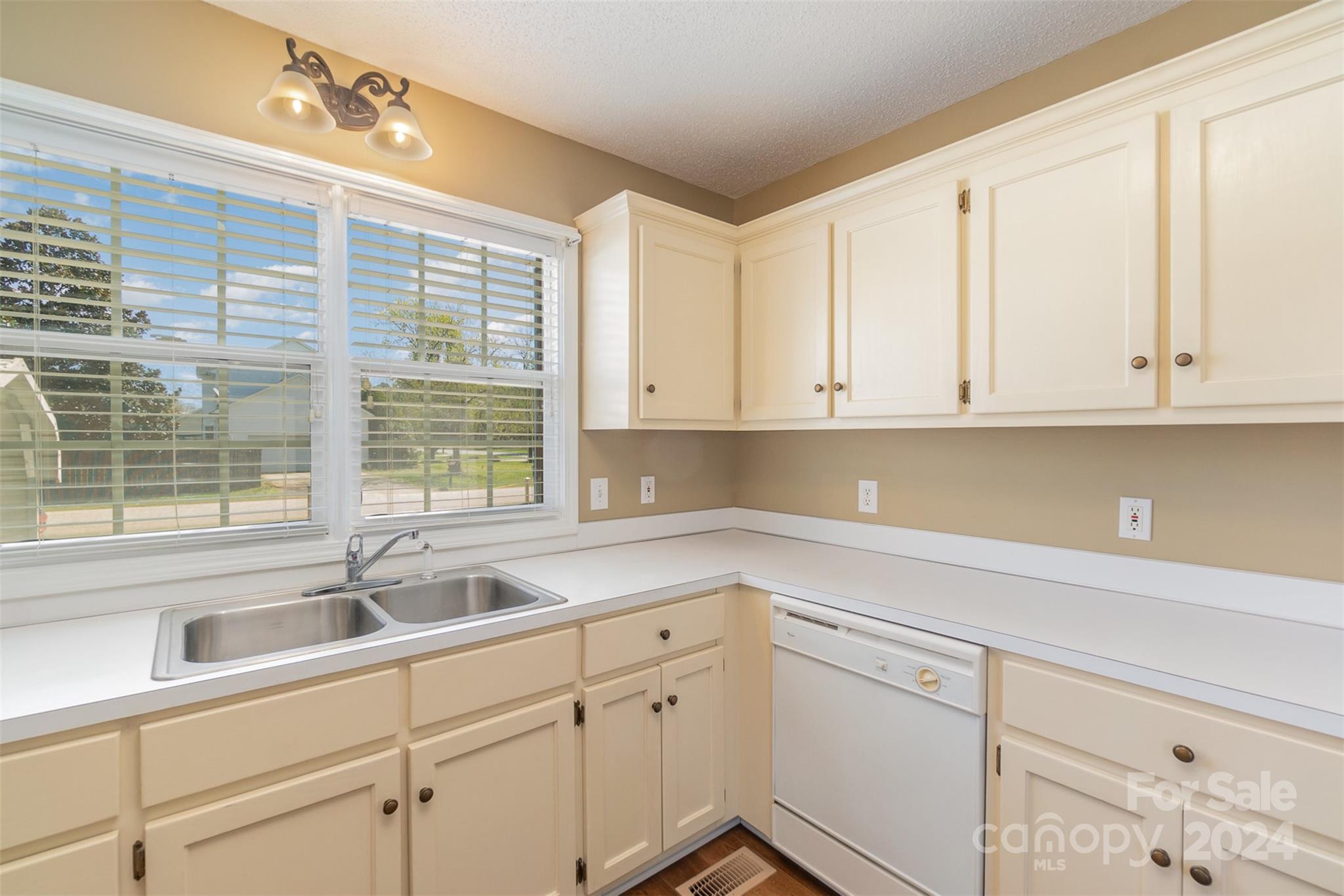 1880 Peeler Road Salisbury, NC 28146 - Photo 12 of 33 Gallery Image 12