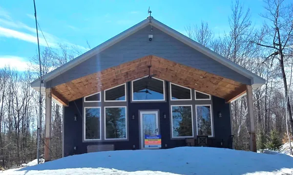 $589,900 | 3838 Bear Lake Lane, Laona, WI 54541