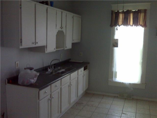 1330 Jonesville Road Columbus, IN 47201 - Photo 5 of 11 Gallery Image 5