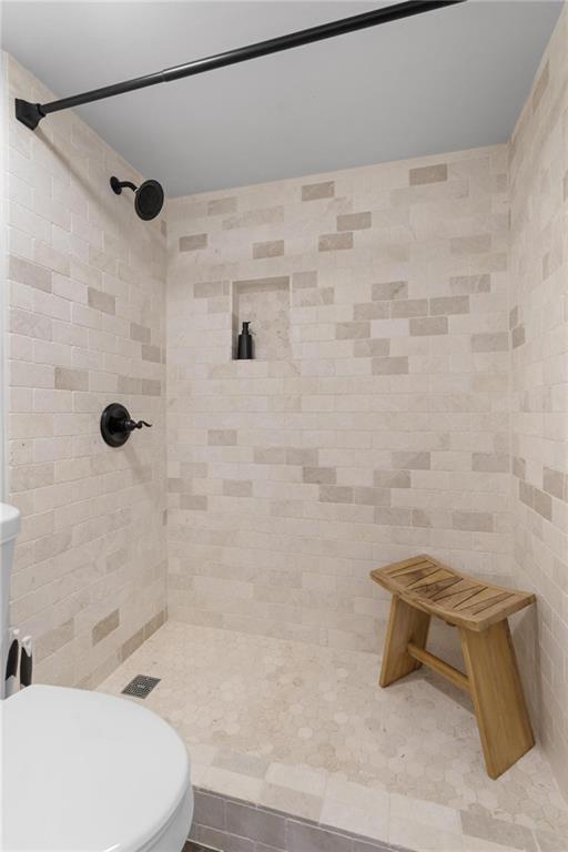 34 Chaumont Square Northwest Atlanta, GA 30327 - Photo 28 of 42 a bathroom with a sink and a shower