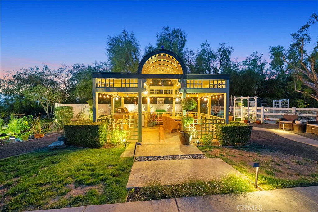 39817 Calle Cabernet Temecula, CA 92591 - Photo 18 of 75