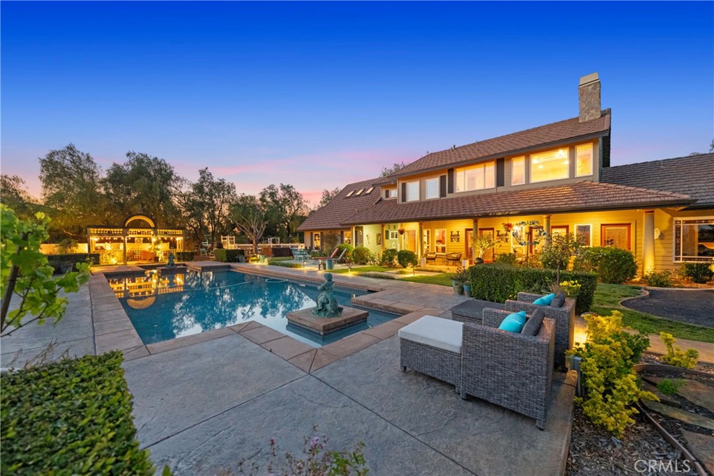 39817 Calle Cabernet Temecula, CA 92591 - Photo 6 of 75