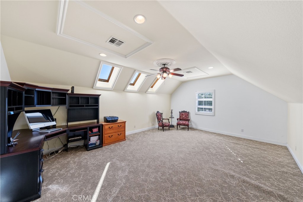 39817 Calle Cabernet Temecula, CA 92591 - Photo 68 of 75