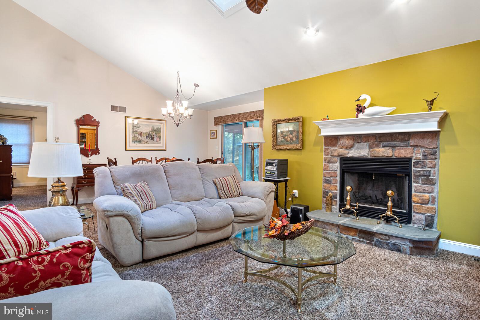4340 Telegraph Road Elkton, MD 21921 - Photo 7 of 27 Living Room