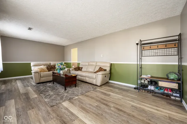 $270,000 | 222 County Road 50 North, Fillmore, IN 46128