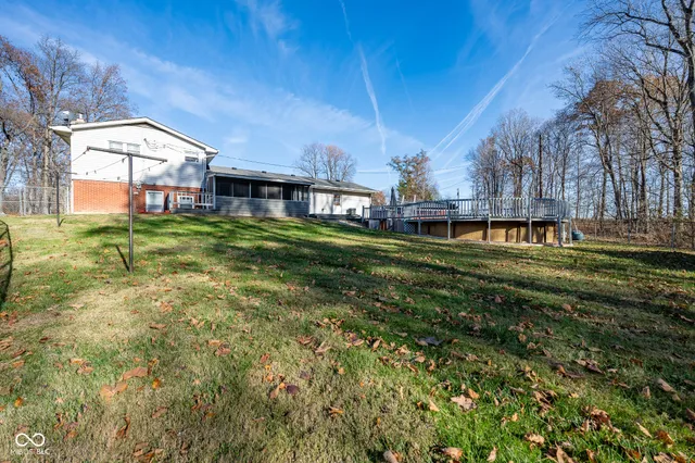 $270,000 | 222 County Road 50 North, Fillmore, IN 46128