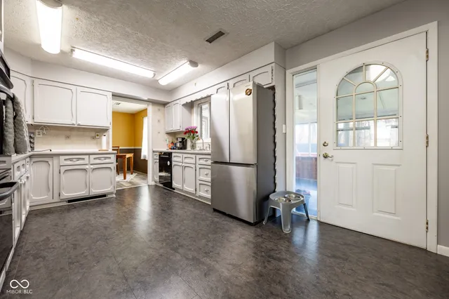 $270,000 | 222 County Road 50 North, Fillmore, IN 46128