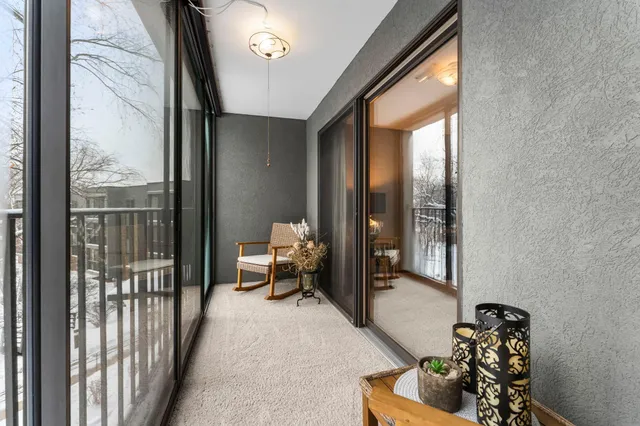 $163,900 | 20 Windsor Lane, Unit 304A, New Brighton, MN 55112