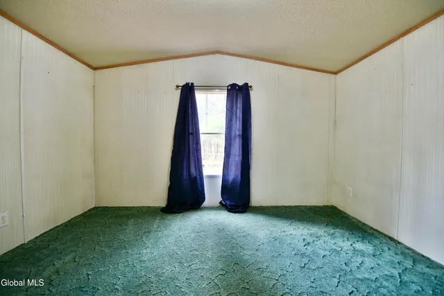 $150,000 | 2868 Highway 29, Middle Grove, NY 12850