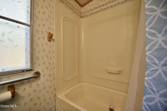 $150,000 | 2868 Highway 29, Middle Grove, NY 12850