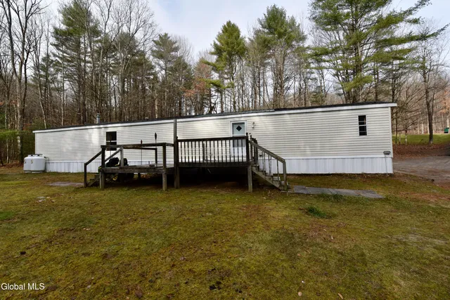 $150,000 | 2868 Highway 29, Middle Grove, NY 12850