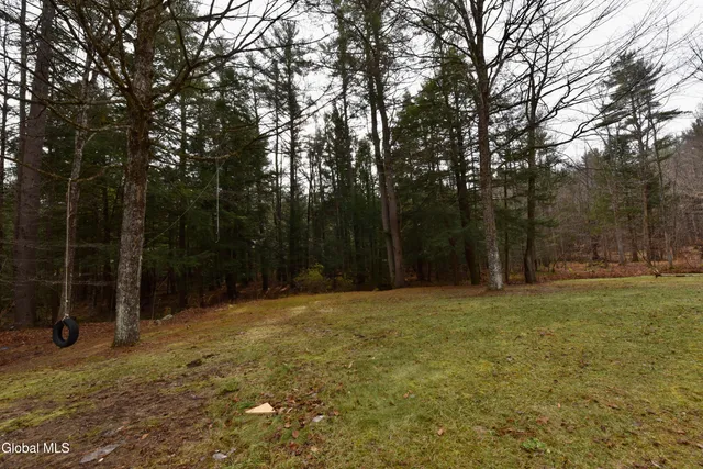 $150,000 | 2868 Highway 29, Middle Grove, NY 12850