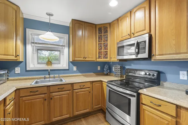 $849,479 | 742 West Commodore Boulevard, Jackson, NJ 08527