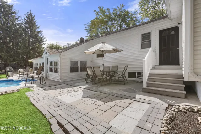 $849,479 | 742 West Commodore Boulevard, Jackson, NJ 08527