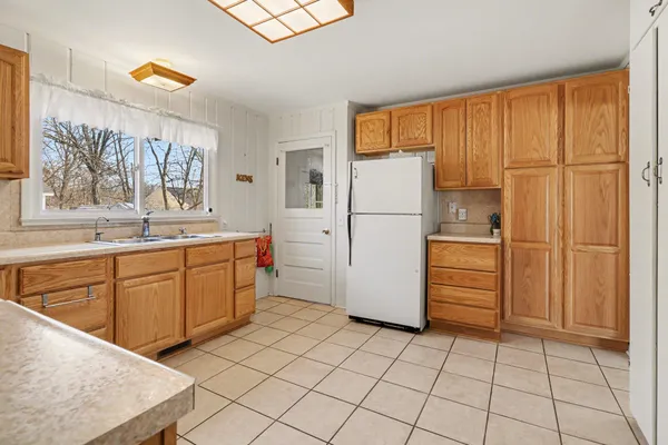 $259,900 | 605 South Anderson Street, Plainwell, MI 49080