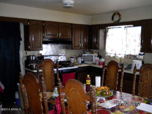 4828 West Granada Road Phoenix, AZ 85035 - Photo 3 of 4 Kitchen