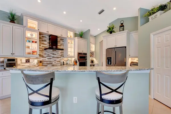 $960,000 | 10005 Cherry Hills Ave Circle, Bradenton, FL 34202