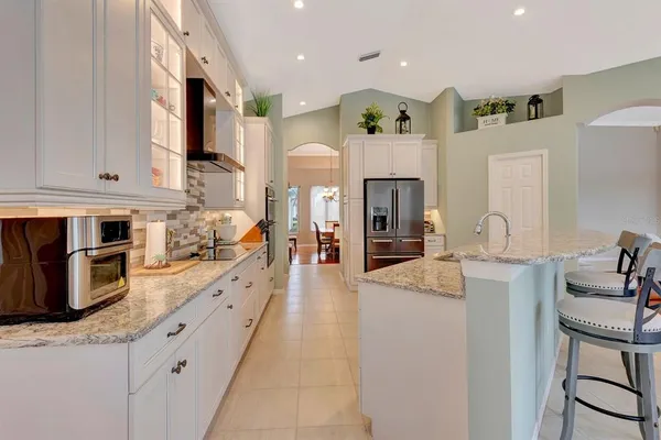 $960,000 | 10005 Cherry Hills Ave Circle, Bradenton, FL 34202